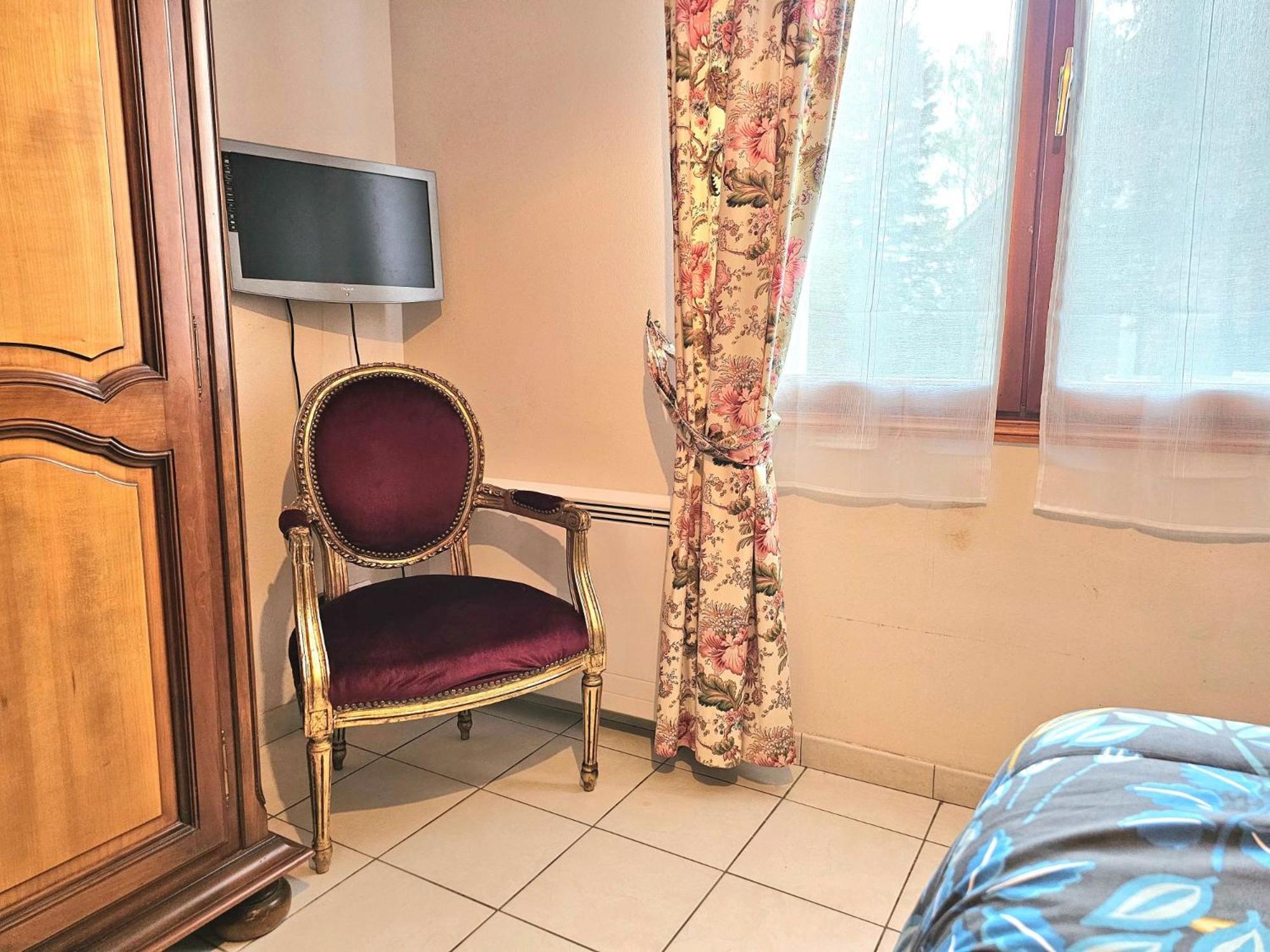 Chambres D'Hotes Chez Renee Le Charmel Exterior photo