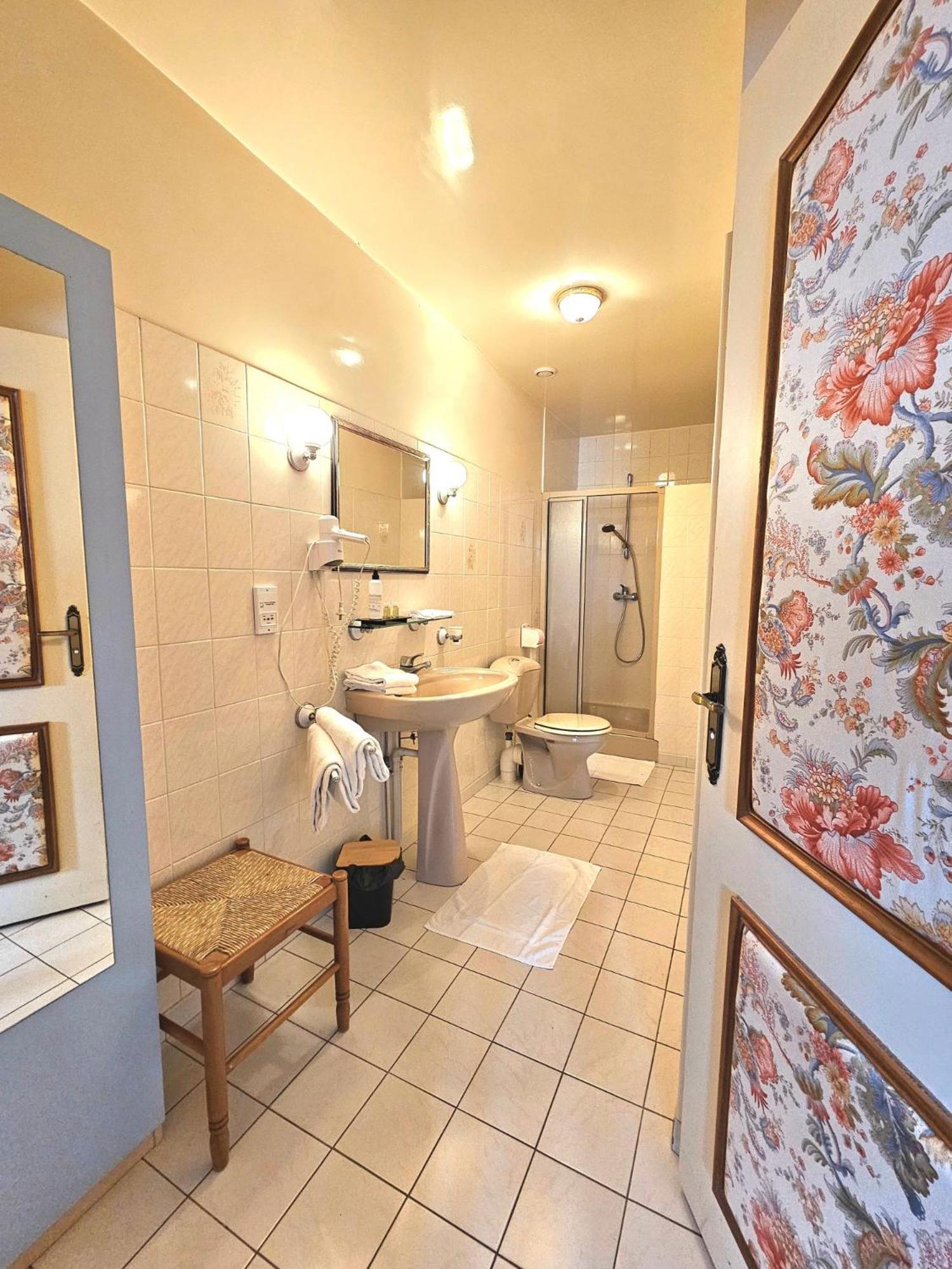Chambres D'Hotes Chez Renee Le Charmel Exterior photo