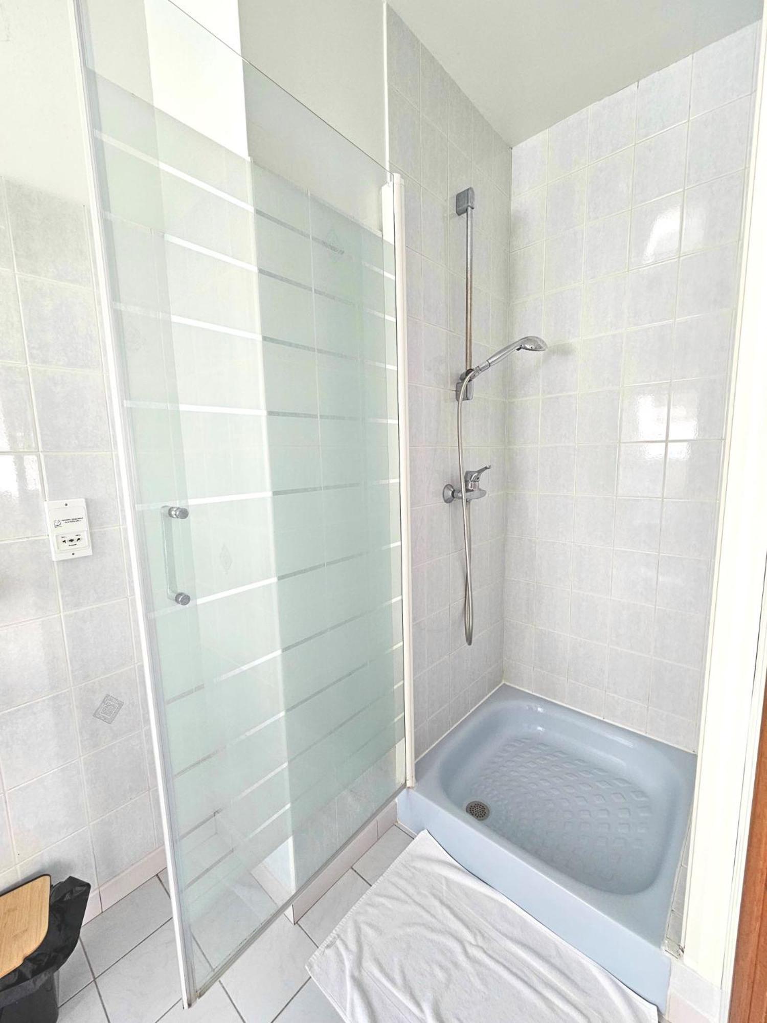 Chambres D'Hotes Chez Renee Le Charmel Exterior photo